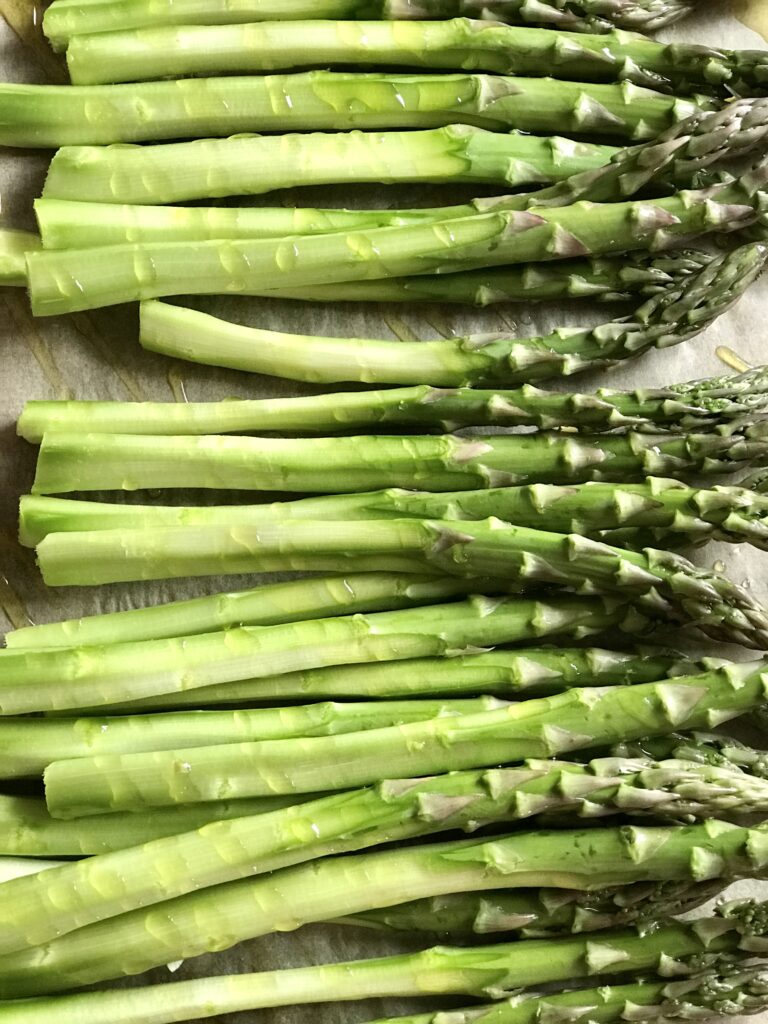 asparagus trimmed